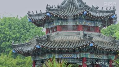 中式建筑<strong>雨天</strong>雨水雨景屋檐雨滴